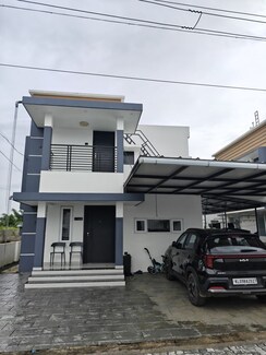 Villa For Sale in Railway Colony