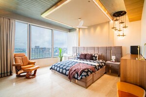 Bedroom in 4 BHK Apartment at Oberoi Realty Esquire, Goregaon East – for Sale
