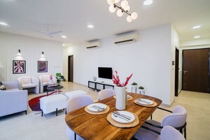 Team Area in 3 BHK Apartment at Oberoi Exquisite Goregaon, Goregaon East – for Sale