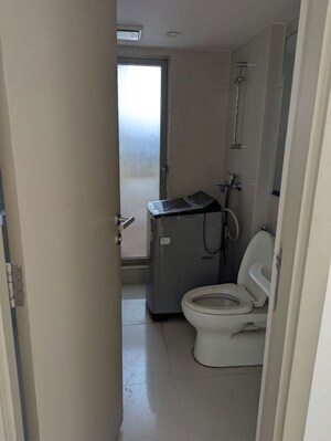 Bathroom in 1 BHK Apartment at Thane West – for Rent