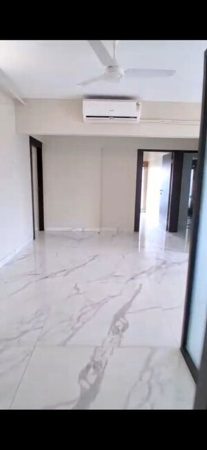 3 BHK Apartment For Rent in RNA NG Eclat, Andheri West