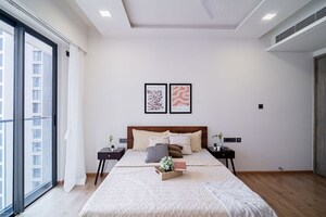 Bedroom in 3.5 BHK Apartment at Rustomjee Seasons, Bandra East – for Sale