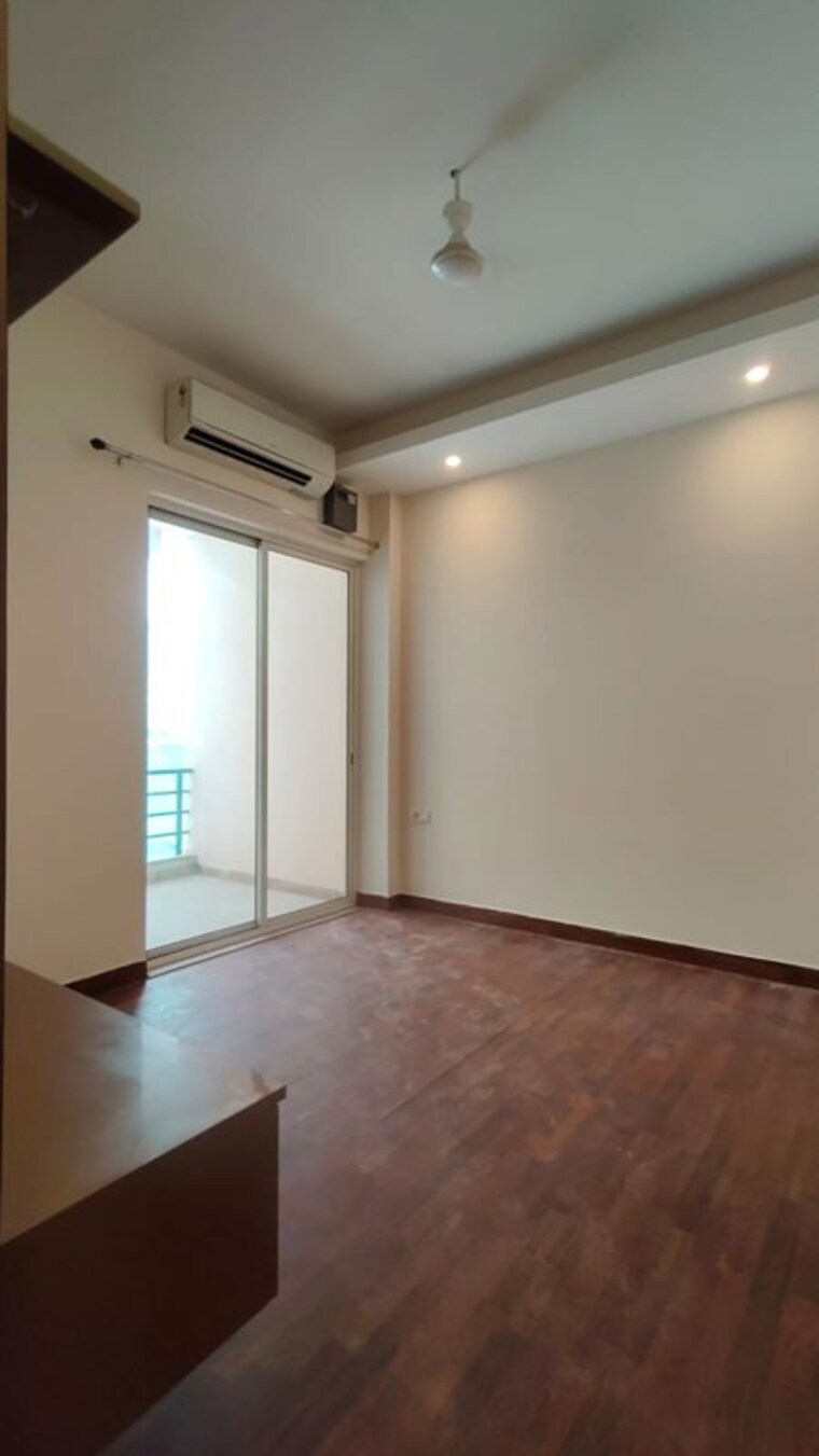 Room, ansal-api-esencia-wood-winds 3 Bedroom 2700 Sq.Ft. Builder Floor In Sector 67 Gurgaon 10646104