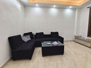 Bedroom in 2 BHK Apartment at Saket – for Rent