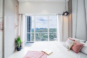 Bedroom in 4 BHK Apartment at Lodha Fiorenza, Goregaon East – for Sale