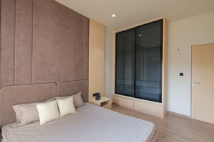 Room in 3 BHK Apartment at VR Luxuria, Bhayli – for Sale
