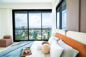 Bedroom in 4 BHK Apartment at KL Astoria, Bandra West – for Sale