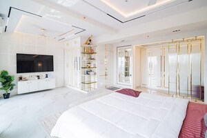Building Lobby in 3 BHK Apartment at Kanakia Silicon Valley, Powai – for Sale