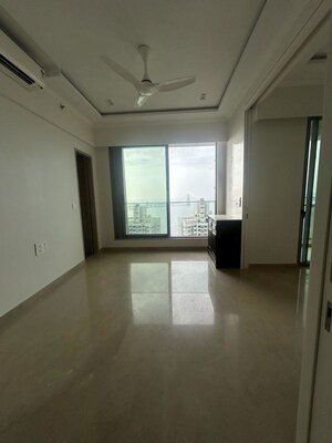 Room in 3 BHK Apartment at Hubtown 25 South, Prabhadevi – for Rent