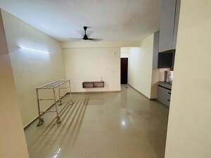 Room in 2 BHK Apartment at Pyramid Midtown, Sector 59 – for Rent