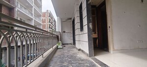 4 BHK Builder Floor For Sale in Satbari
