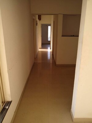 Room in 3 BHK Apartment at Nalinottam Residency, Pashan Sus Road – for Rent
