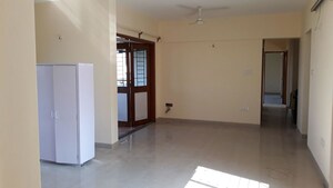 Room in 3 BHK Apartment at Nalinottam Residency, Pashan Sus Road – for Rent