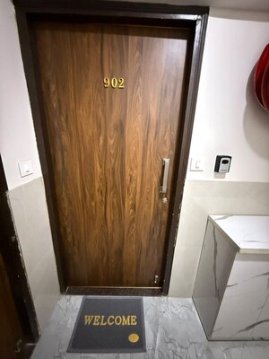 Furnished Amenities in 1 BHK Apartment at New Ocean View, Andheri West – for Sale