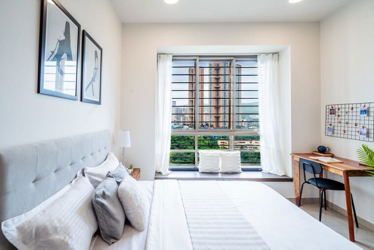 Bedroom, oberoi-realty-woods 2.5 Bedroom 944 Sq.Ft. Apartment In Goregaon East Mumbai 10602294