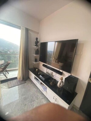 Living Room in 2 BHK Apartment at Chembur – for Rent