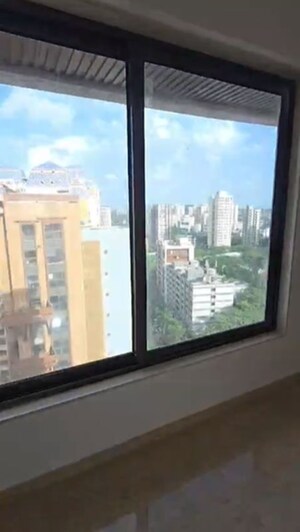 Living Room in 2 BHK Apartment at Chembur – for Rent
