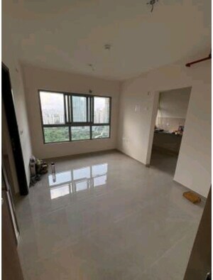 Room in 1 BHK Apartment at Piramal Vaikunth, Balkum Pada – for Rent