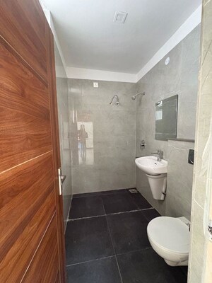 Bathroom in 3 BHK Apartment at Aura Homes, Patiala Road – for Rent