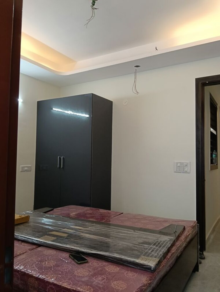 Room, sector 15 3 Bedroom 1800 Sq.Ft. Builder Floor In Sector 15 Gurgaon 10646233
