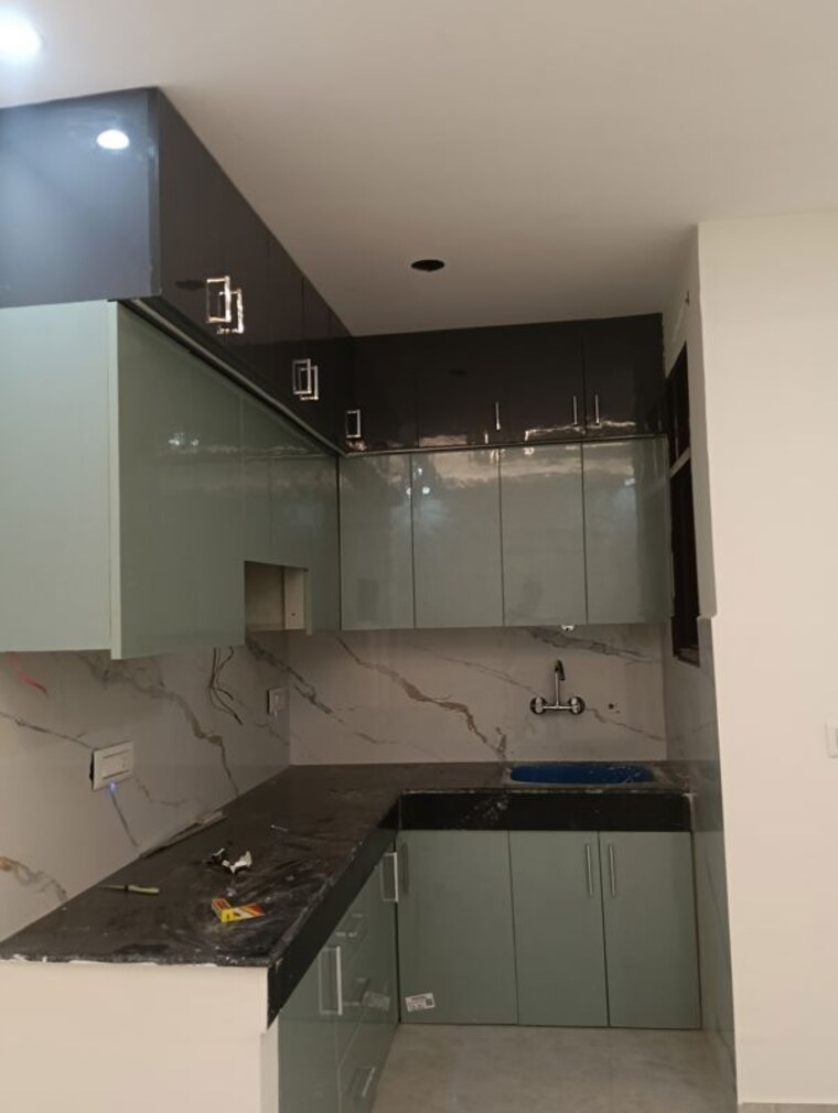 Kitchen, sector 15 3 Bedroom 1800 Sq.Ft. Builder Floor In Sector 15 Gurgaon 10646233