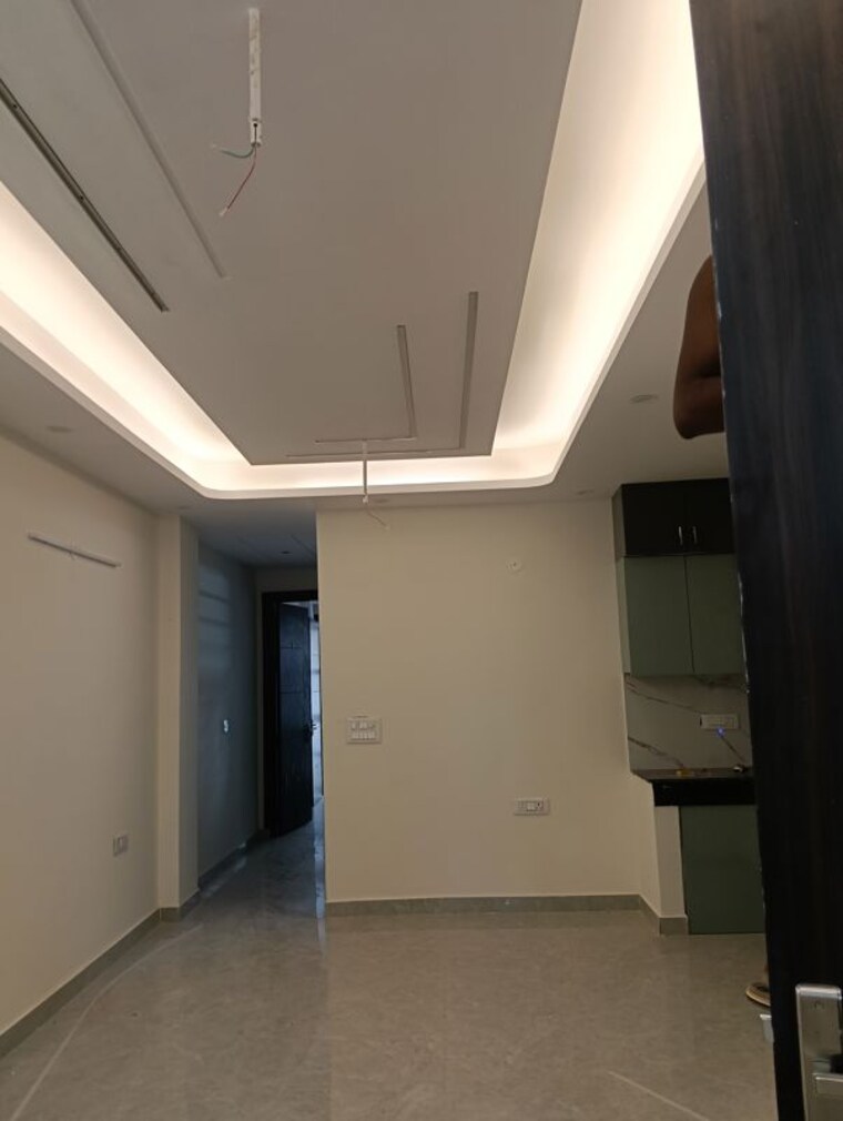 Room, sector 15 3 Bedroom 1800 Sq.Ft. Builder Floor In Sector 15 Gurgaon 10646233