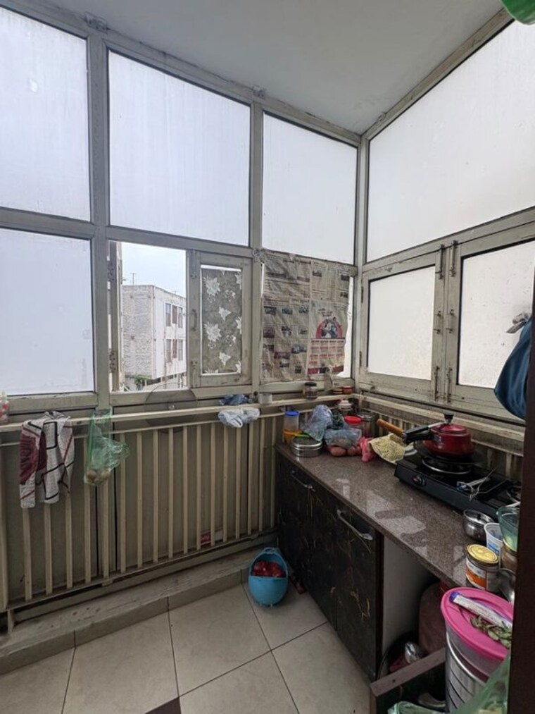 Kitchen, patiala road 1 RK 560 Sq.Ft. Apartment In Patiala Road Zirakpur 10646257