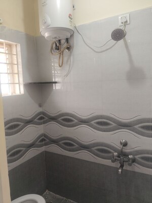 Bathroom in 1 BHK Apartment at Sri Sai Residency Kadubeesanahalli, Kadubeesanahalli – for Rent
