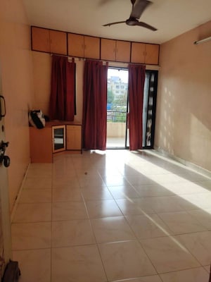 1 BHK Apartment For Sale in Bhusari Colony