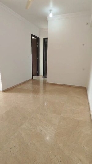 Living Room in 2 BHK Apartment at Chembur – for Rent
