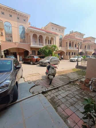 3.5 BHK +Villa For Rent in Amrapali Leisure Park in Amrapali Leisure Valley, Greater Noida