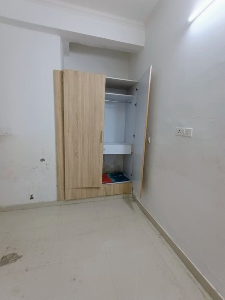 Room, amrapali-leisure-park 3.5 Bedroom 1825 Sq.Ft. Villa In Amrapali Leisure Valley Greater Noida 10646358