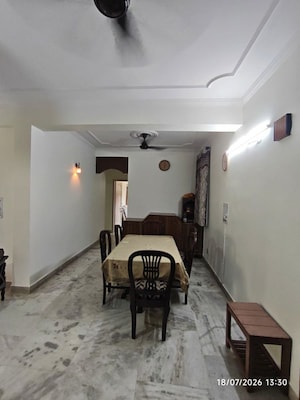 Dining area in 2 BHK Apartment at Sector 4 Dwarka – for Rent