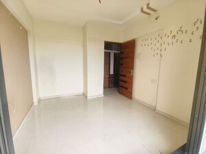 Room in 1 BHK Apartment at Parshwanath Galaxy Avenue, Nalasopara East – for Rent