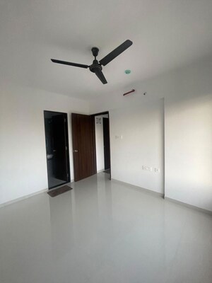 Room in 2 BHK Apartment at Shapoorji Pallonji Sensorium, Hinjewadi – for Rent