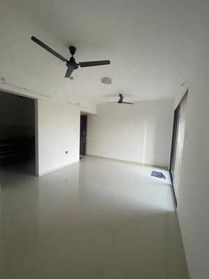 Room in 2 BHK Apartment at Shapoorji Pallonji Sensorium, Hinjewadi – for Rent