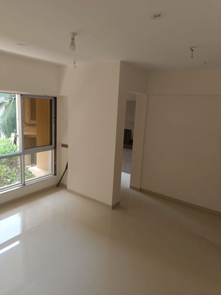 Room, je-and-vee-om-trimurti 2 Bedroom 850 Sq.Ft. Apartment In Malad East Mumbai 10646443