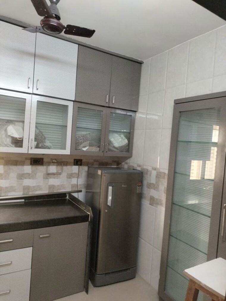 Kitchen, uma-sparta 2 Bedroom 950 Sq.Ft. Apartment In Ghodbunder Road Thane 10646523