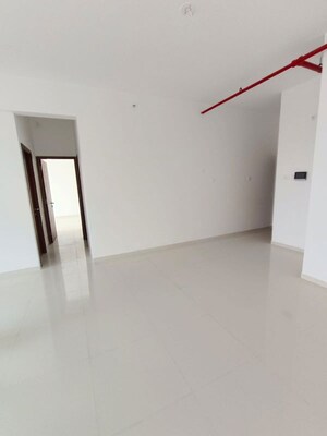 Room in 3 BHK Apartment at Runwal The Central Park, Chinchwad – for Sale