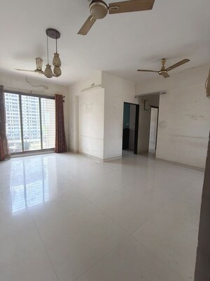 Room in 2 BHK Apartment at Mauli Darshan Apartment, Kharghar – for Rent