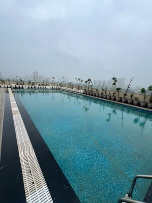 Swimming Pool in Studio Apartment at Silverglades Merchant Plaza, Sector 88 – for Rent