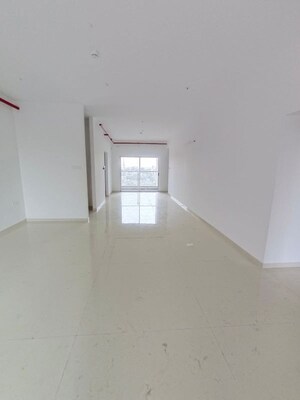 Room in 4 BHK Apartment at Runwal The Central Park, Chinchwad – for Sale