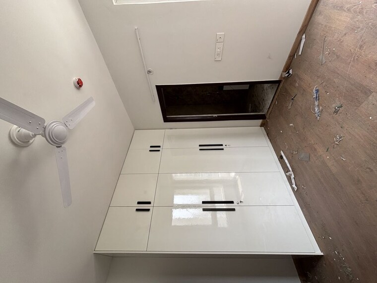 Kitchen, hero-homes-gurgaon 3 Bedroom 1359 Sq.Ft. Apartment In Sector 104 Gurgaon 10646691