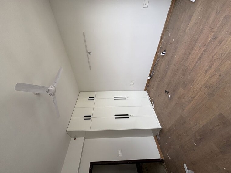 Kitchen, hero-homes-gurgaon 3 Bedroom 1359 Sq.Ft. Apartment In Sector 104 Gurgaon 10646691