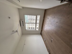 Room in 3 BHK Apartment at Hero Homes Gurgaon, Sector 104 – for Rent