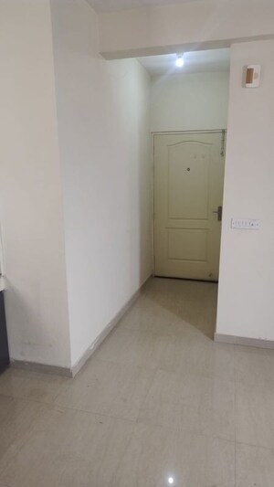 2 BHK Apartment For Sale in Pyramid Urban Homes 3, Sector 67a