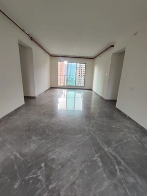 Room in 5 BHK Apartment at Raj Tattva, Kapur Bawdi – for Sale