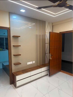 Room in 2 BHK Apartment at Bhuvi GMS Classic Avenue, Chanda Nagar – for Rent