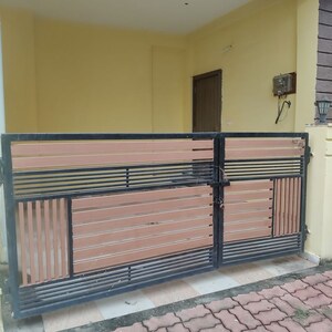 Parking in 3 BHK Penthouse at Bhopal Mandi – for Sale