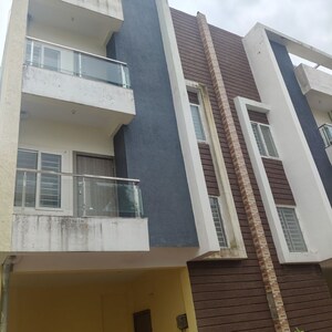3 BHK Penthouse – Exterior View View at Bhopal Mandi - for Sale